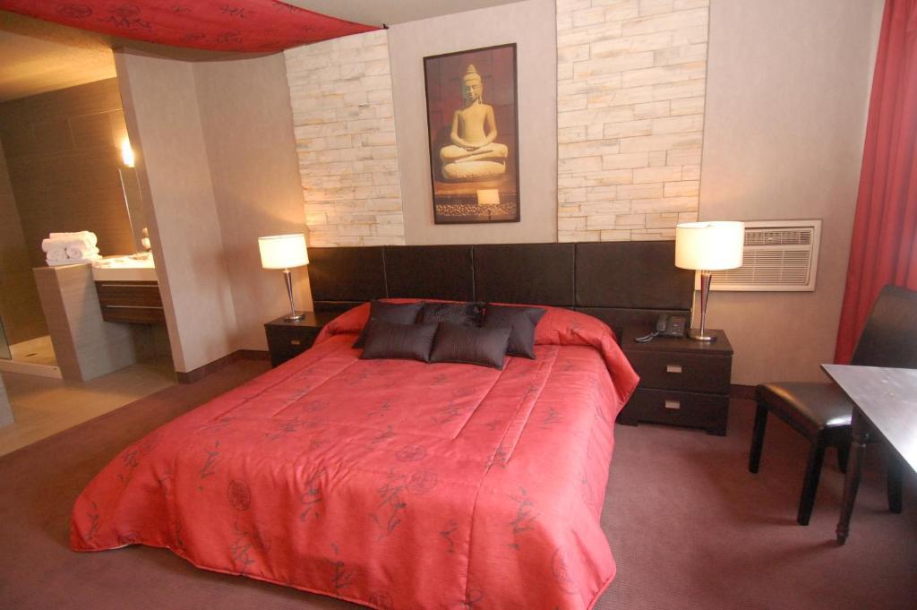 Motel Capri Et Suites Repentigny Exterior photo