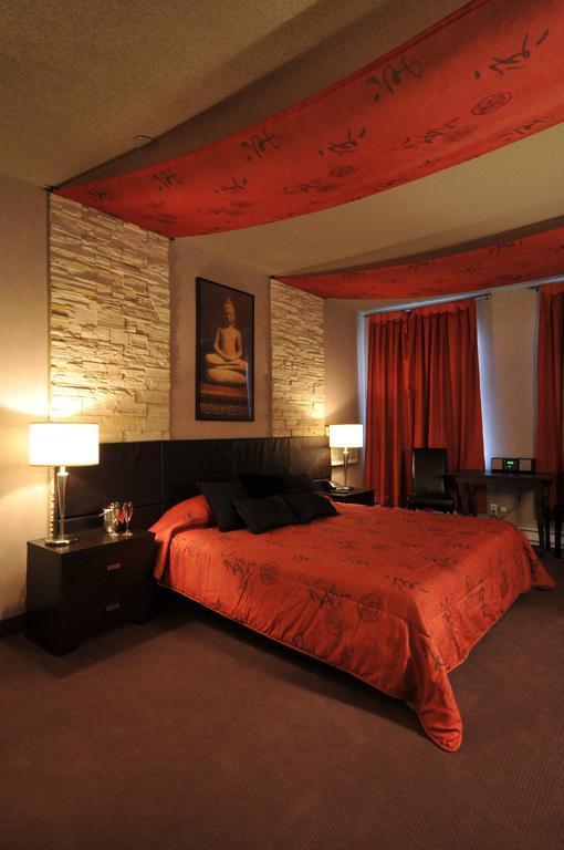 Motel Capri Et Suites Repentigny Exterior photo